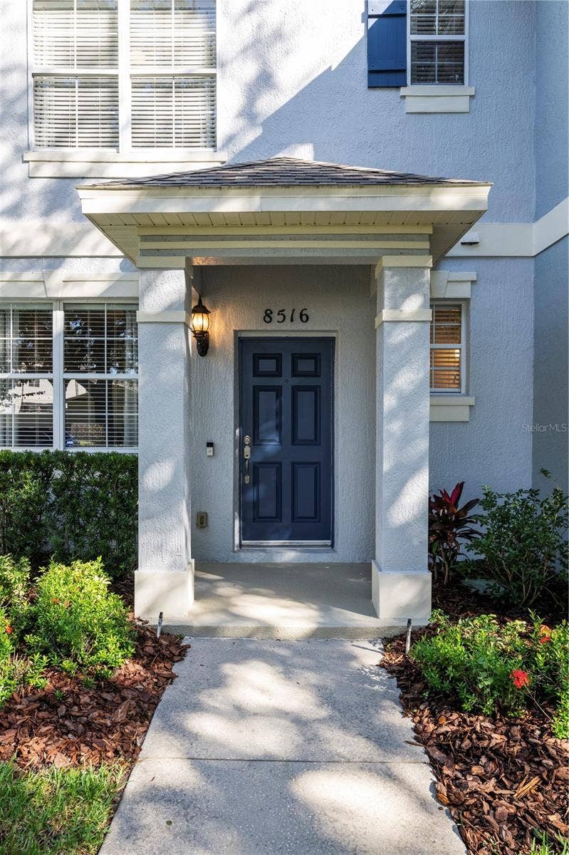 8516 DANFORTH DRIVE, Windermere, FL 34786 Front porch