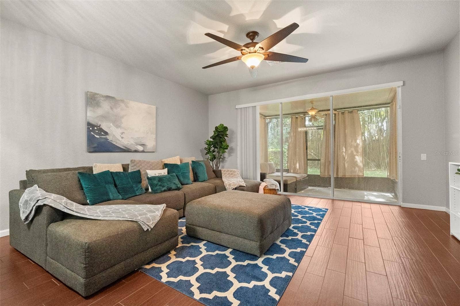 1119 LEVENSOR COURT, Sanford, FL 32771 1119 LEVENSOR COURT, Sanford, FL 32771