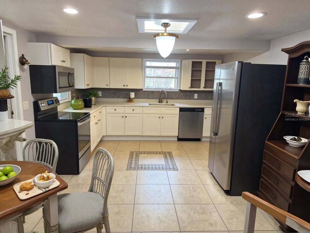 3605 DR LOVE ROAD, Orlando, FL 32810 virtually staged