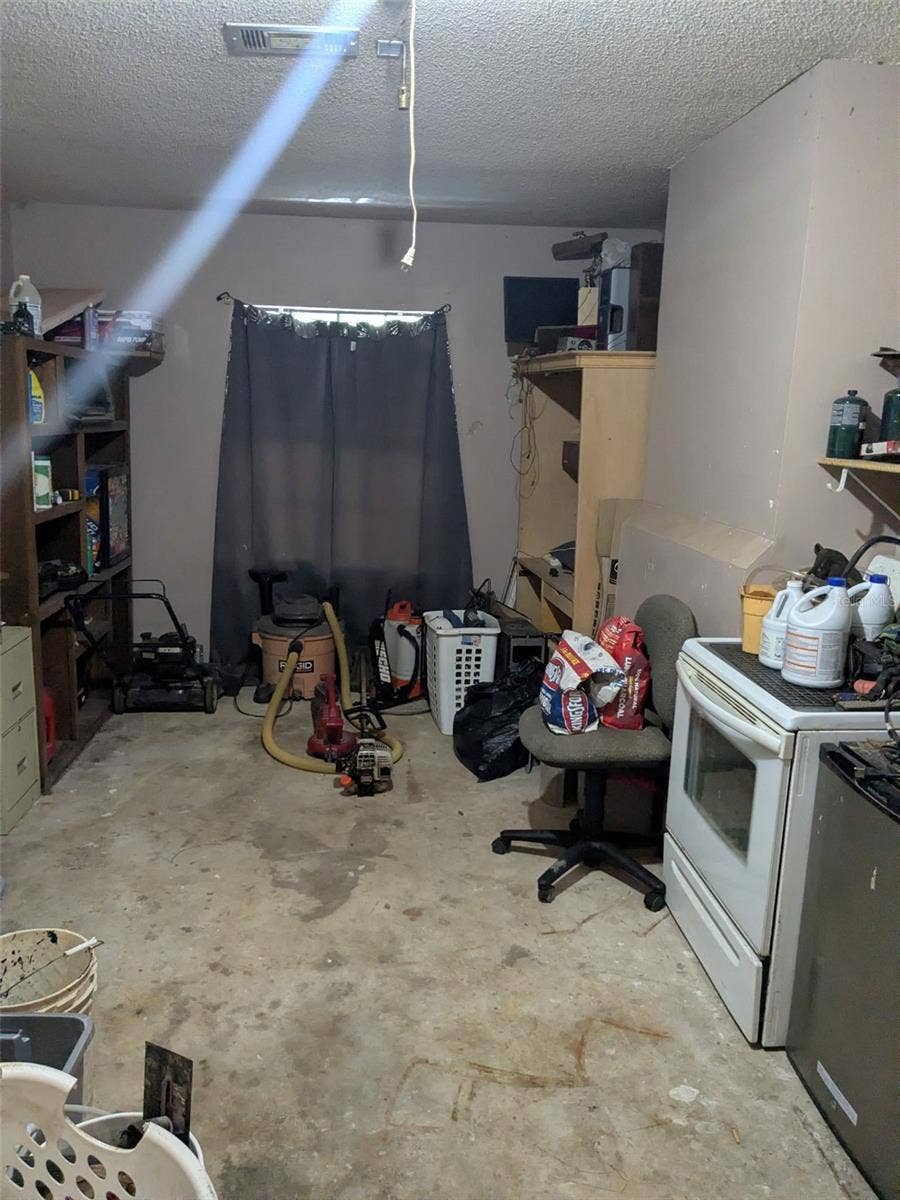 9910 OAK HAVEN ROAD, Pensacola, FL 32526 9910 OAK HAVEN ROAD, Pensacola, FL 32526
