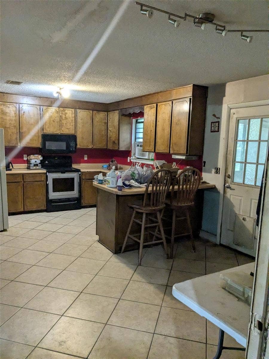 9910 OAK HAVEN ROAD, Pensacola, FL 32526 9910 OAK HAVEN ROAD, Pensacola, FL 32526