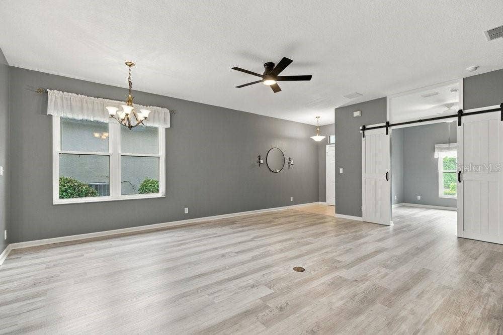 109 WETHERSFIELD CT, Deland, FL 32724 109 WETHERSFIELD CT, Deland, FL 32724