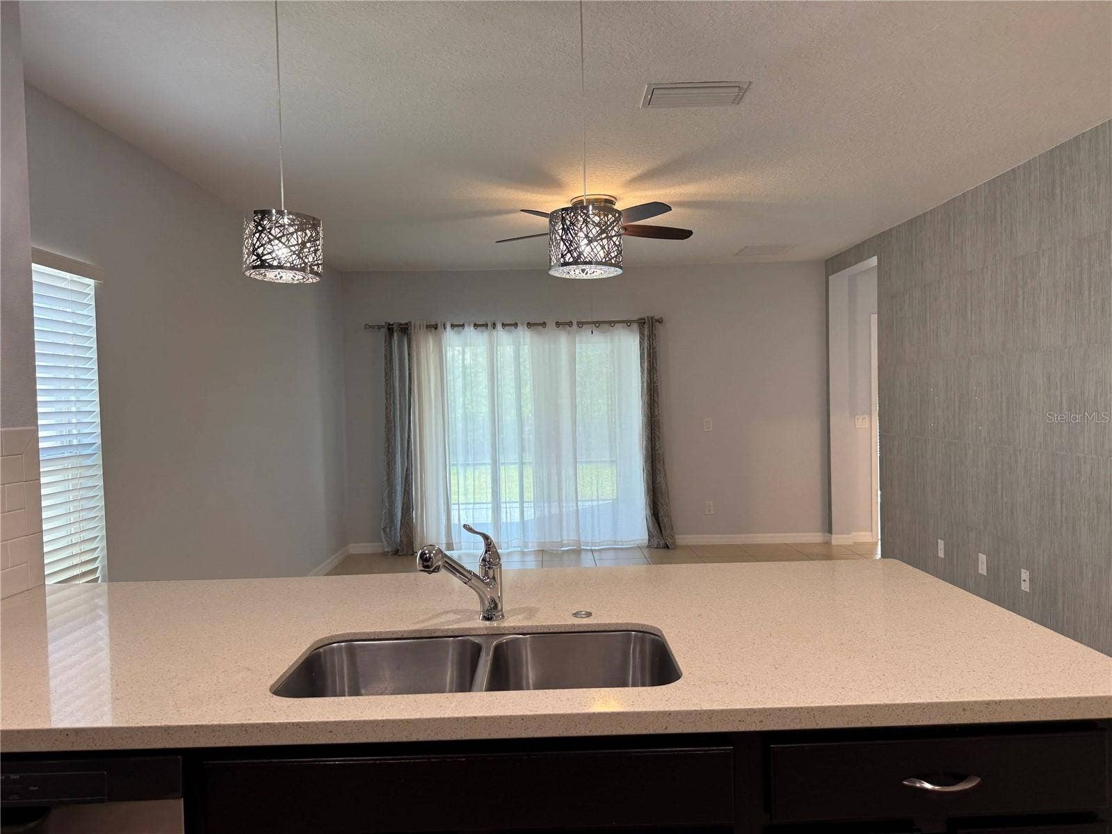 9511 OGLETHORPE DRIVE, Groveland, FL 34736 9511 OGLETHORPE DRIVE, Groveland, FL 34736