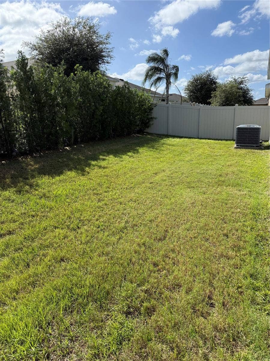 9511 OGLETHORPE DRIVE, Groveland, FL 34736 9511 OGLETHORPE DRIVE, Groveland, FL 34736