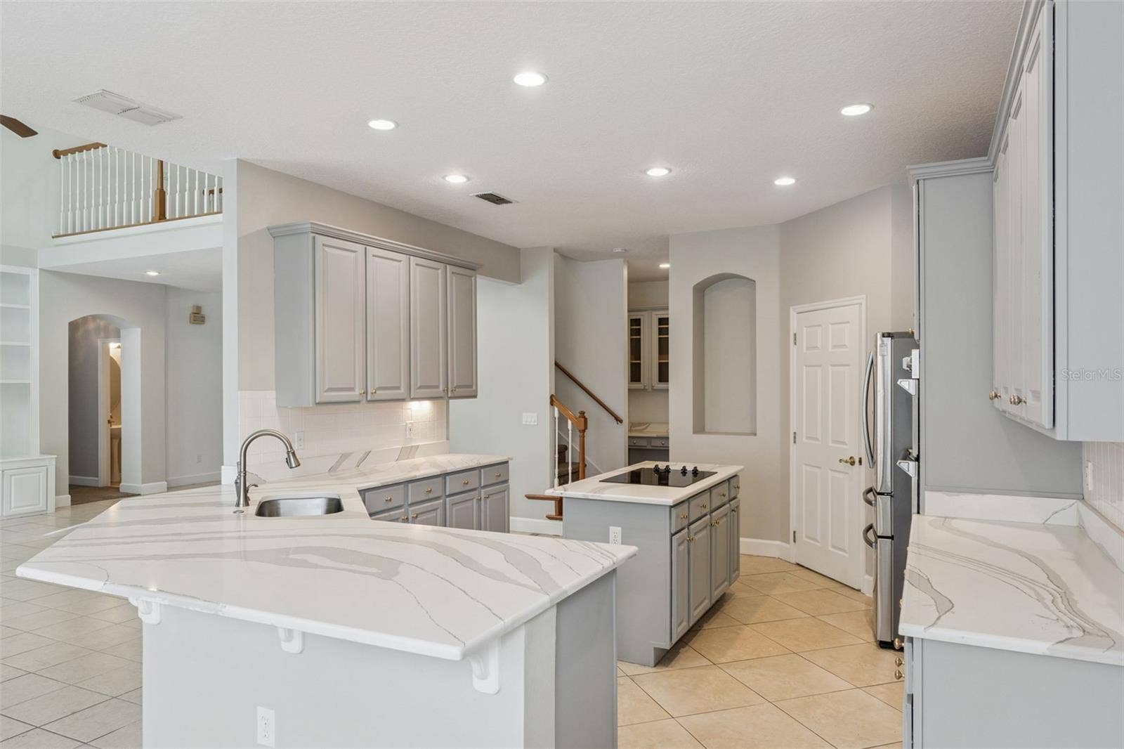 10142 CANOPY TREE COURT, Orlando, FL 32836