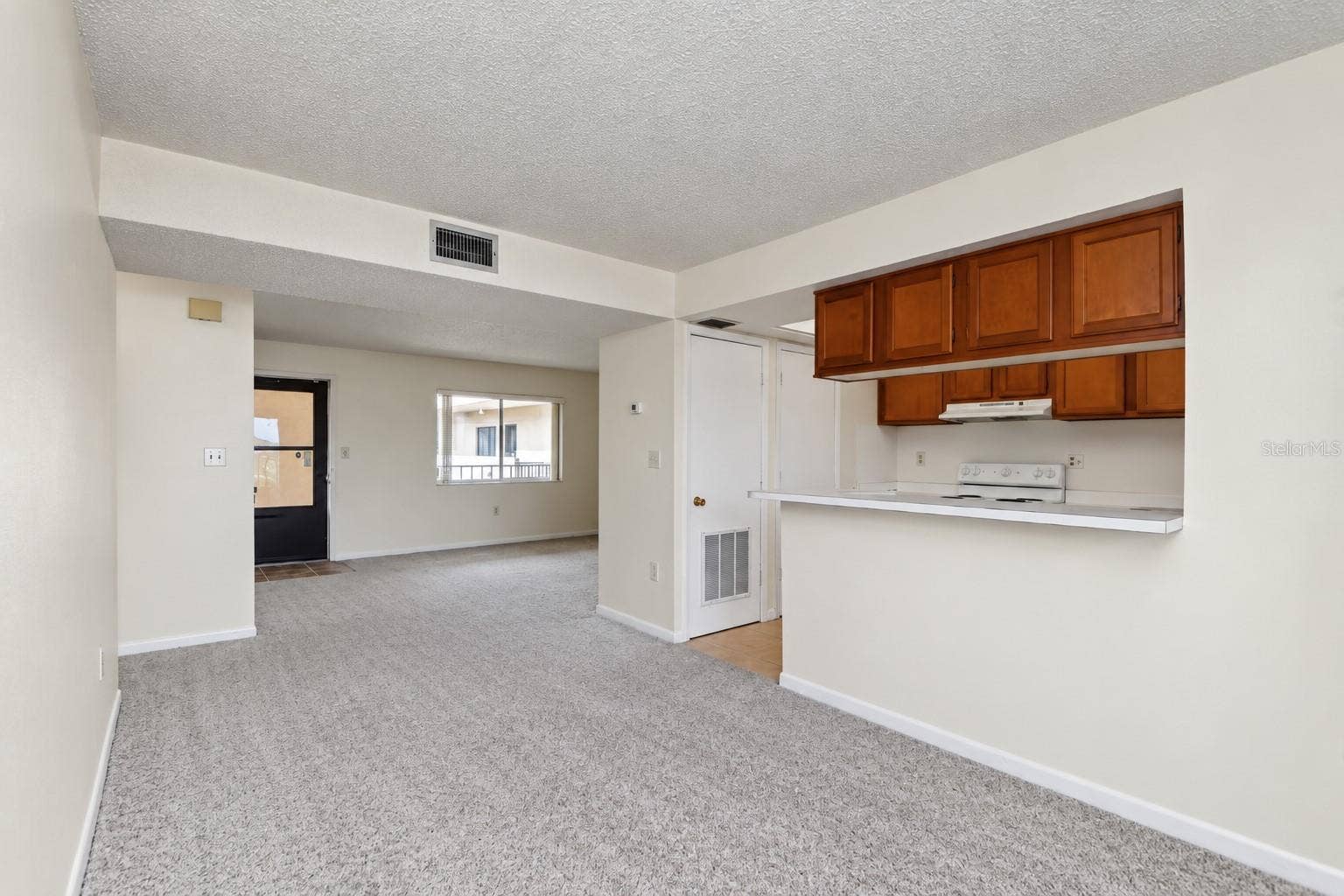 1130 N LAKE PARKER AVENUE, #C322, Lakeland, FL 33805 1130 N LAKE PARKER AVENUE, #C322, Lakeland, FL 33805