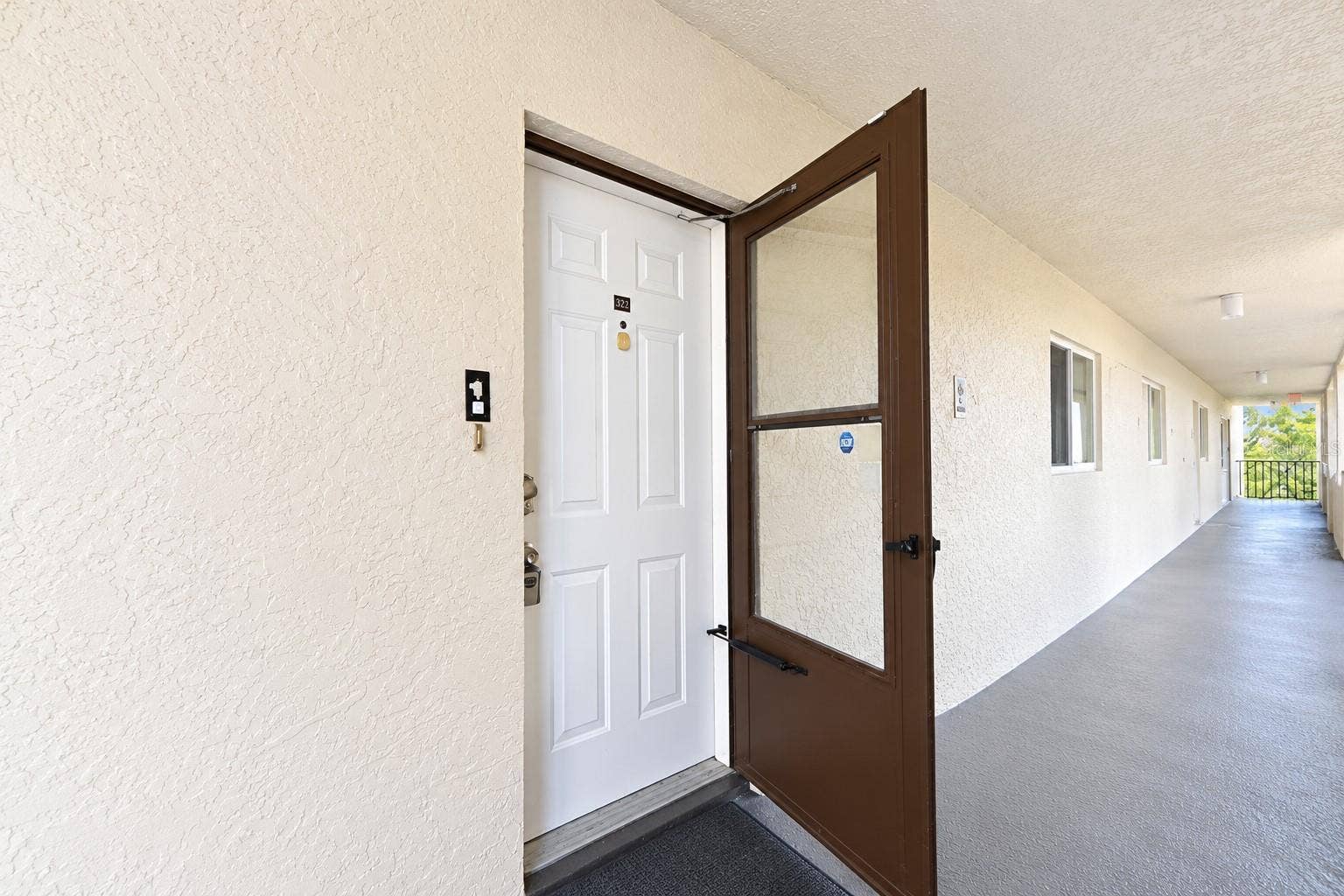1130 N LAKE PARKER AVENUE, #C322, Lakeland, FL 33805 1130 N LAKE PARKER AVENUE, #C322, Lakeland, FL 33805