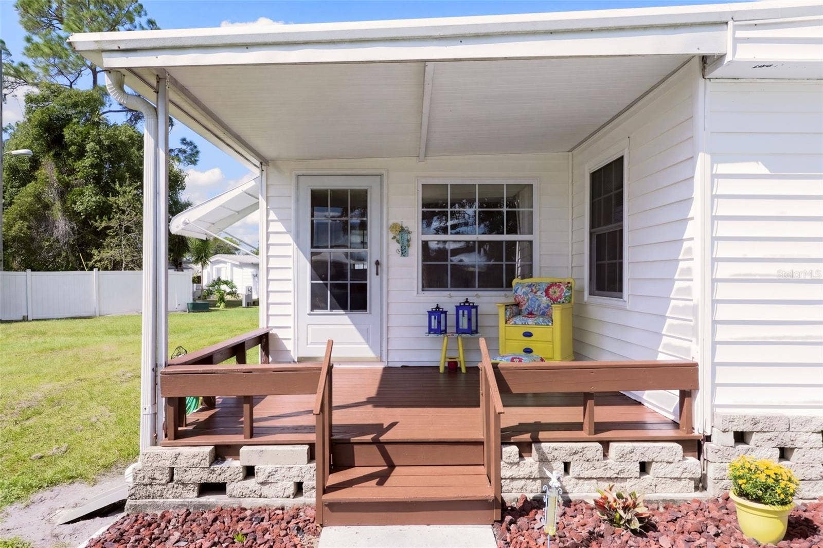 914 BLUE HERON BOULEVARD, Osteen, FL 32764 914 BLUE HERON BOULEVARD, Osteen, FL 32764