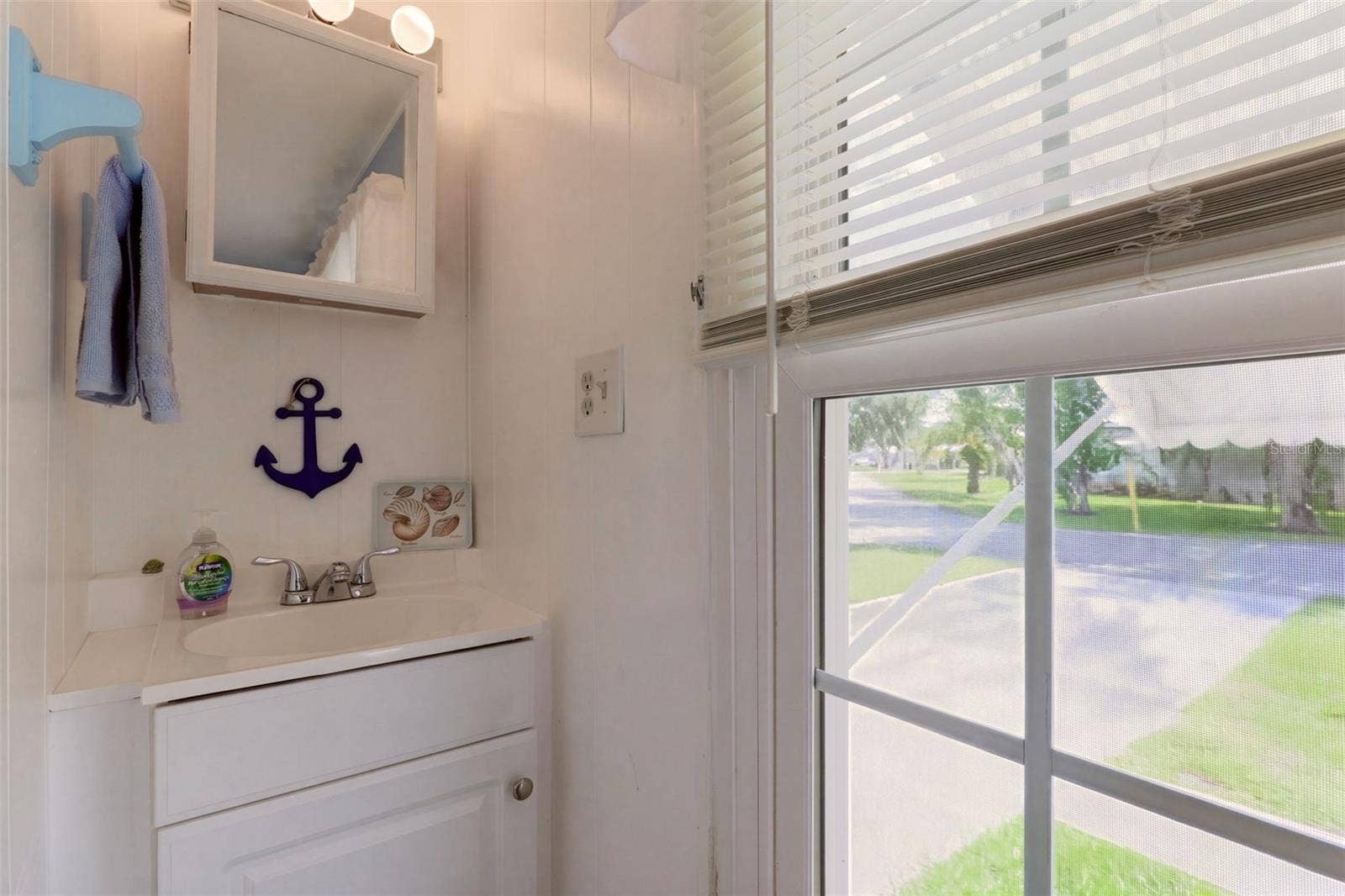 914 BLUE HERON BOULEVARD, Osteen, FL 32764 914 BLUE HERON BOULEVARD, Osteen, FL 32764