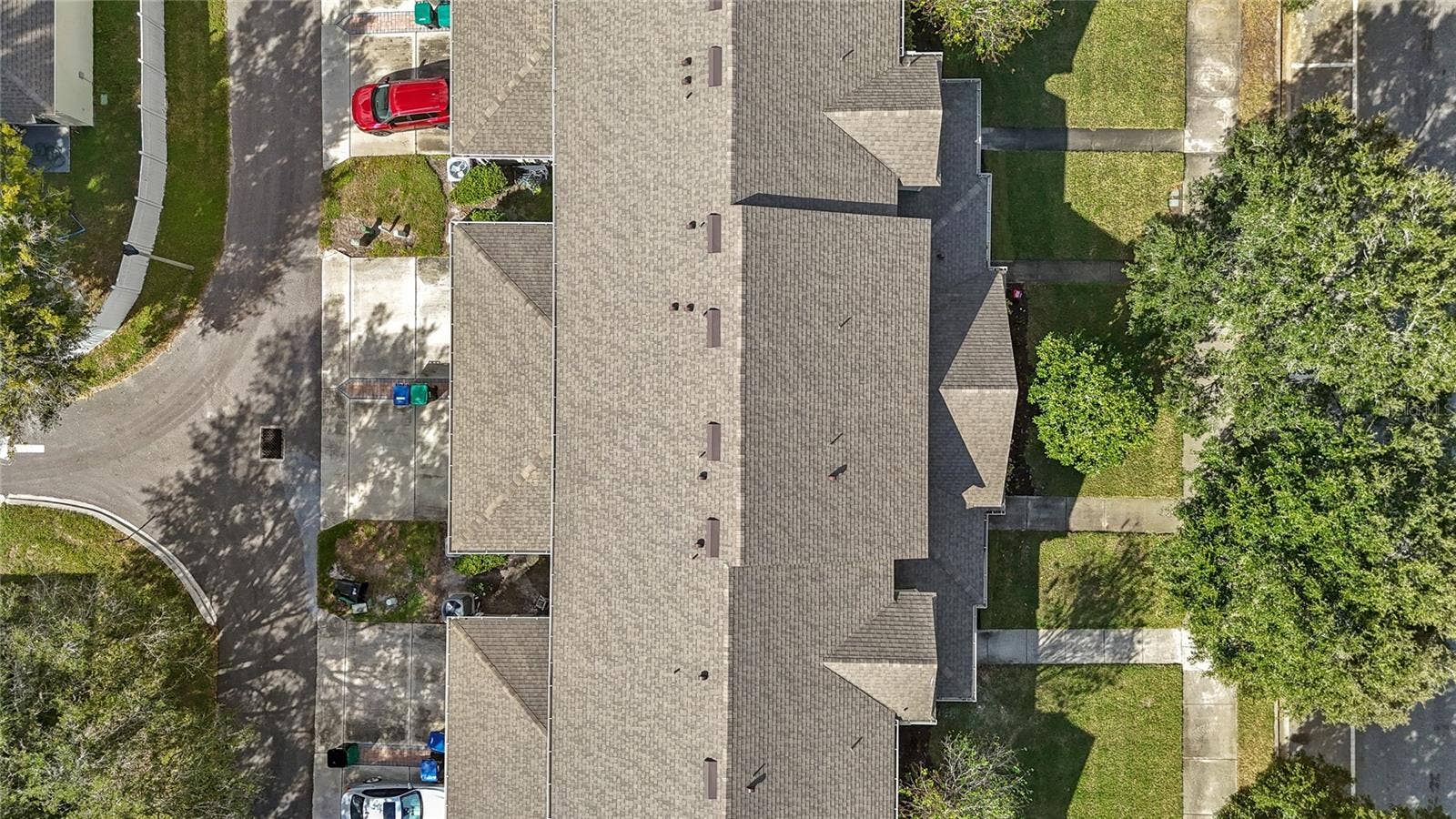 2424 VICTORIA FALLS DRIVE, Orlando, FL 32824 2424 VICTORIA FALLS DRIVE, Orlando, FL 32824