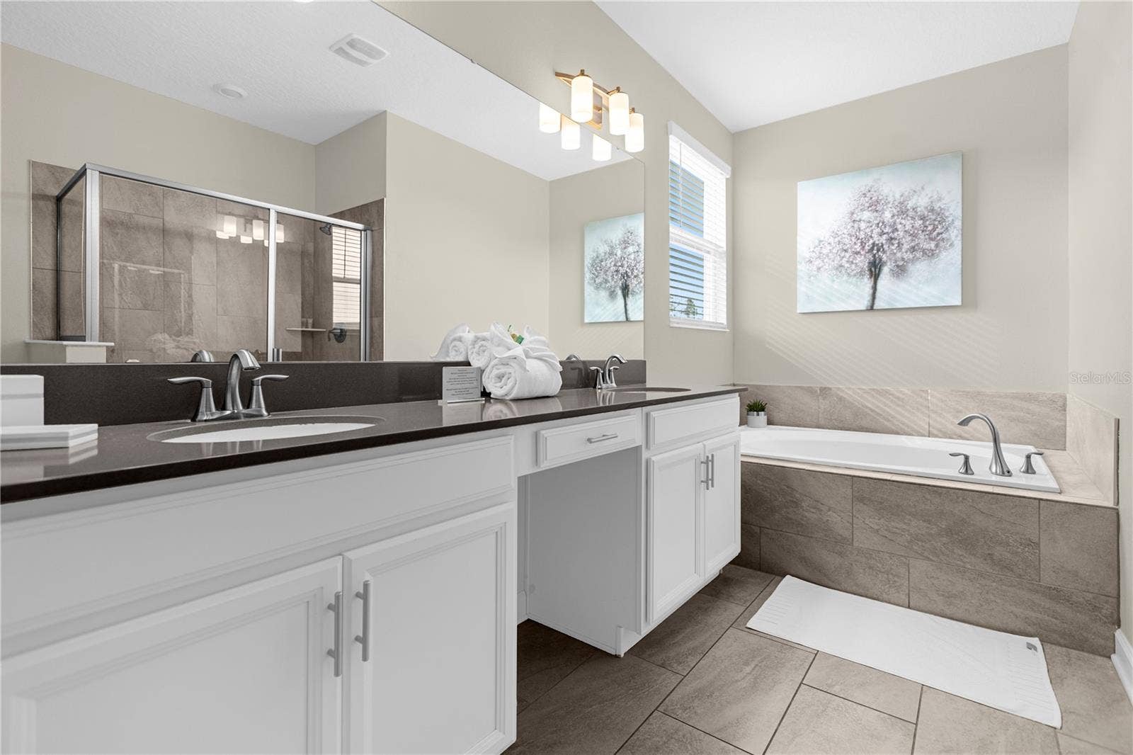 8950 CABOT CLIFFS DRIVE, Davenport, FL 33896
