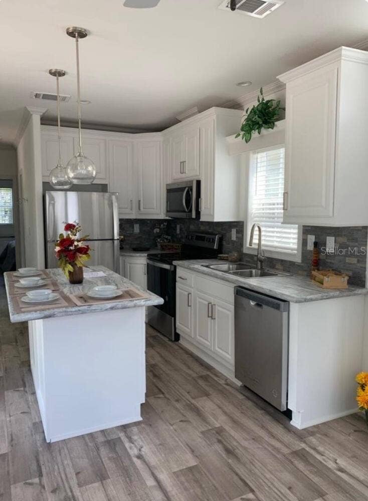 3537 AQUAMARINE WAY, Zephyrhills, FL 33540 3537 AQUAMARINE WAY, Zephyrhills, FL 33540