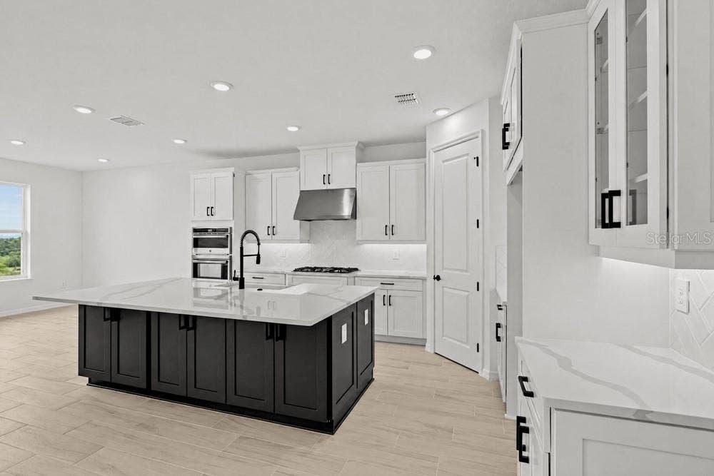11390 BOURBON ROSE CIRCLE, Winter Garden, FL 34787 11390 Bourbon Rose Circle ~ Ready Now