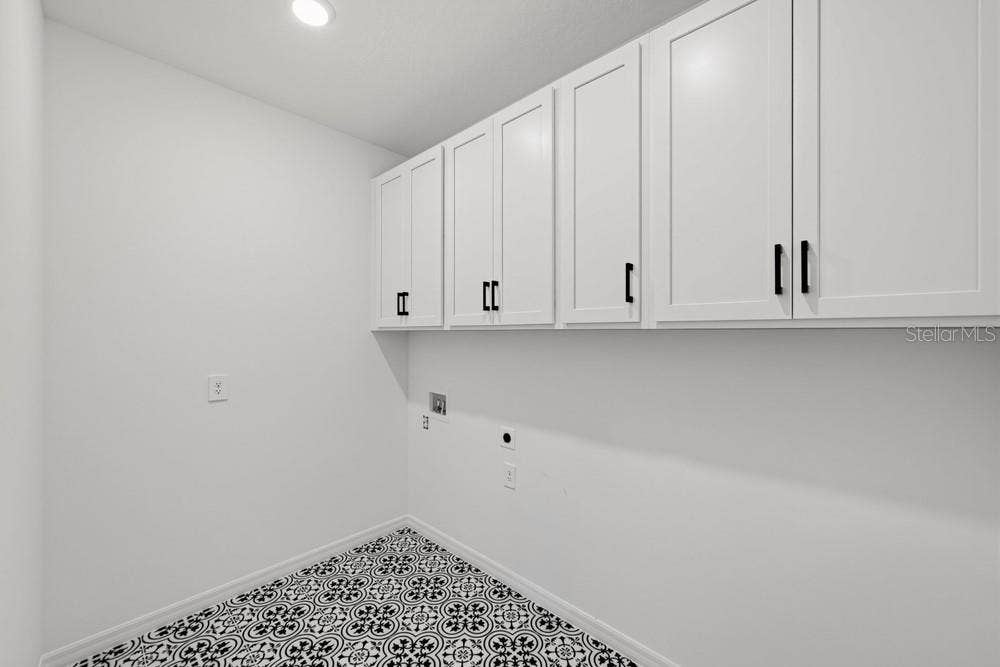 11390 BOURBON ROSE CIRCLE, Winter Garden, FL 34787 11390 Bourbon Rose Circle ~ Ready Now
