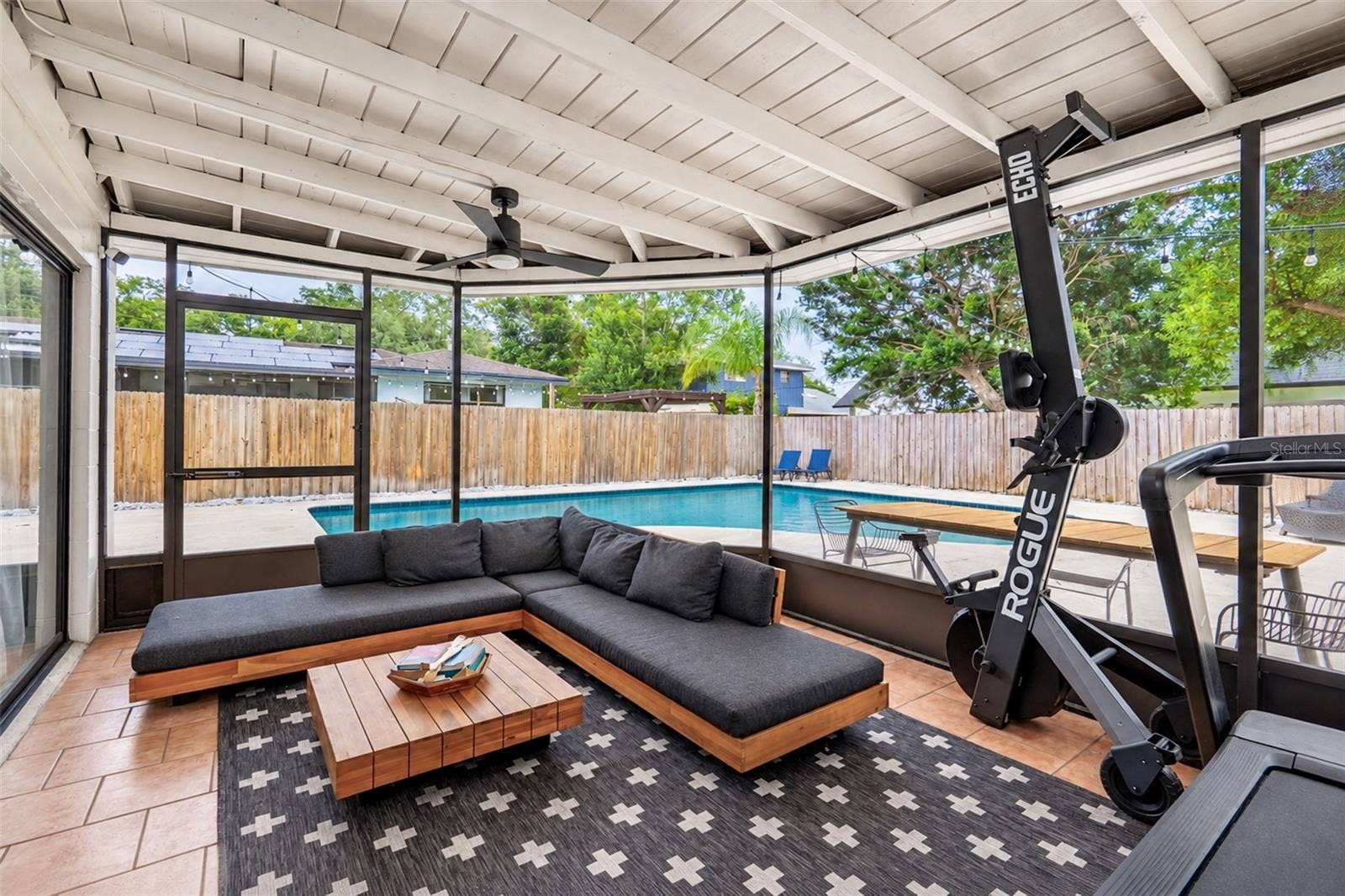Screened-in Lanai