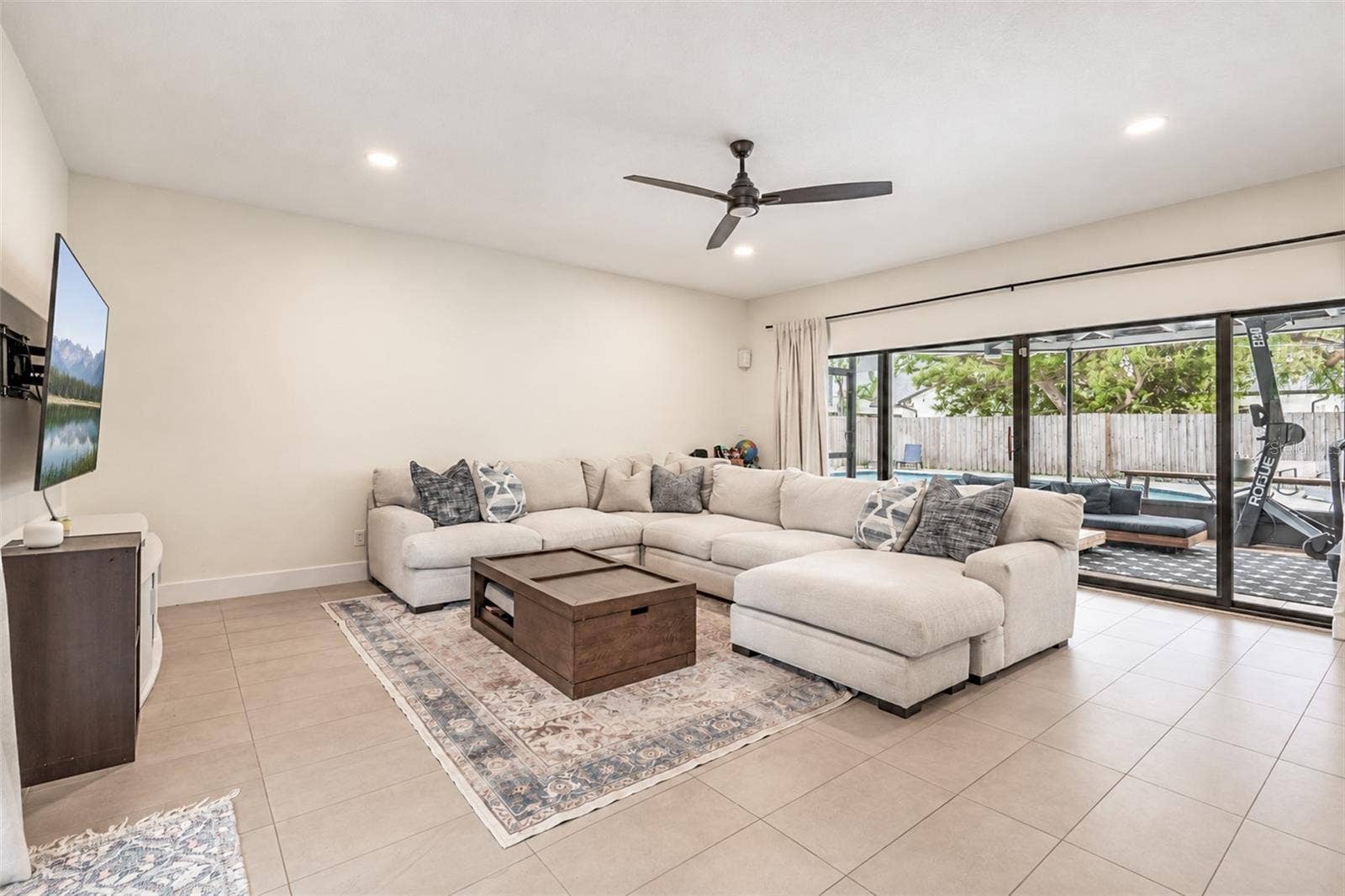 Bonus Room/4th Bedroom