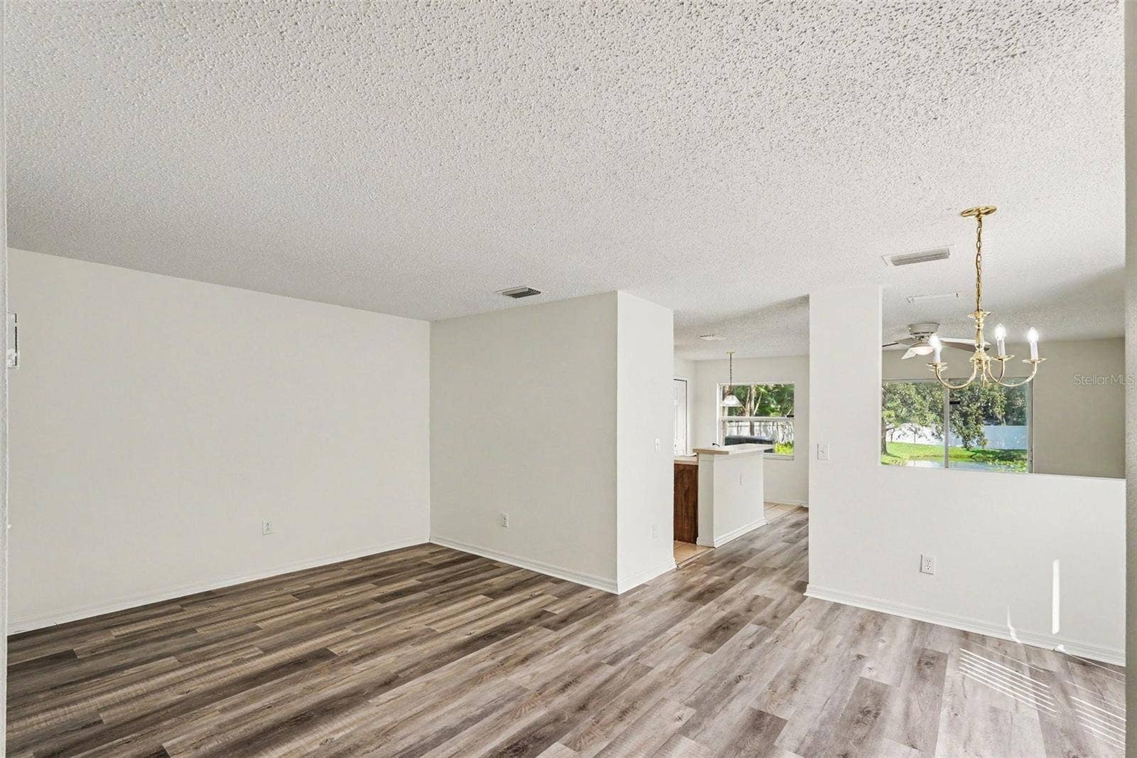 8419 EDGEWATER PLACE BOULEVARD, Tampa, FL 33615