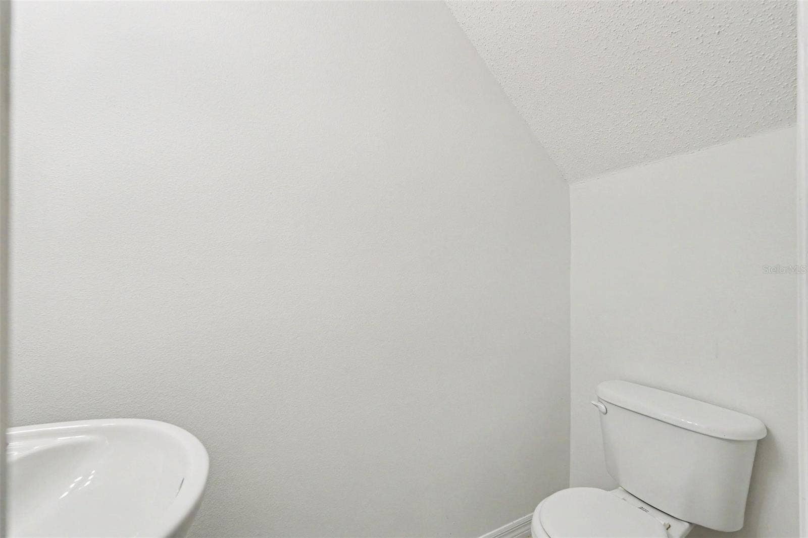 8419 EDGEWATER PLACE BOULEVARD, Tampa, FL 33615