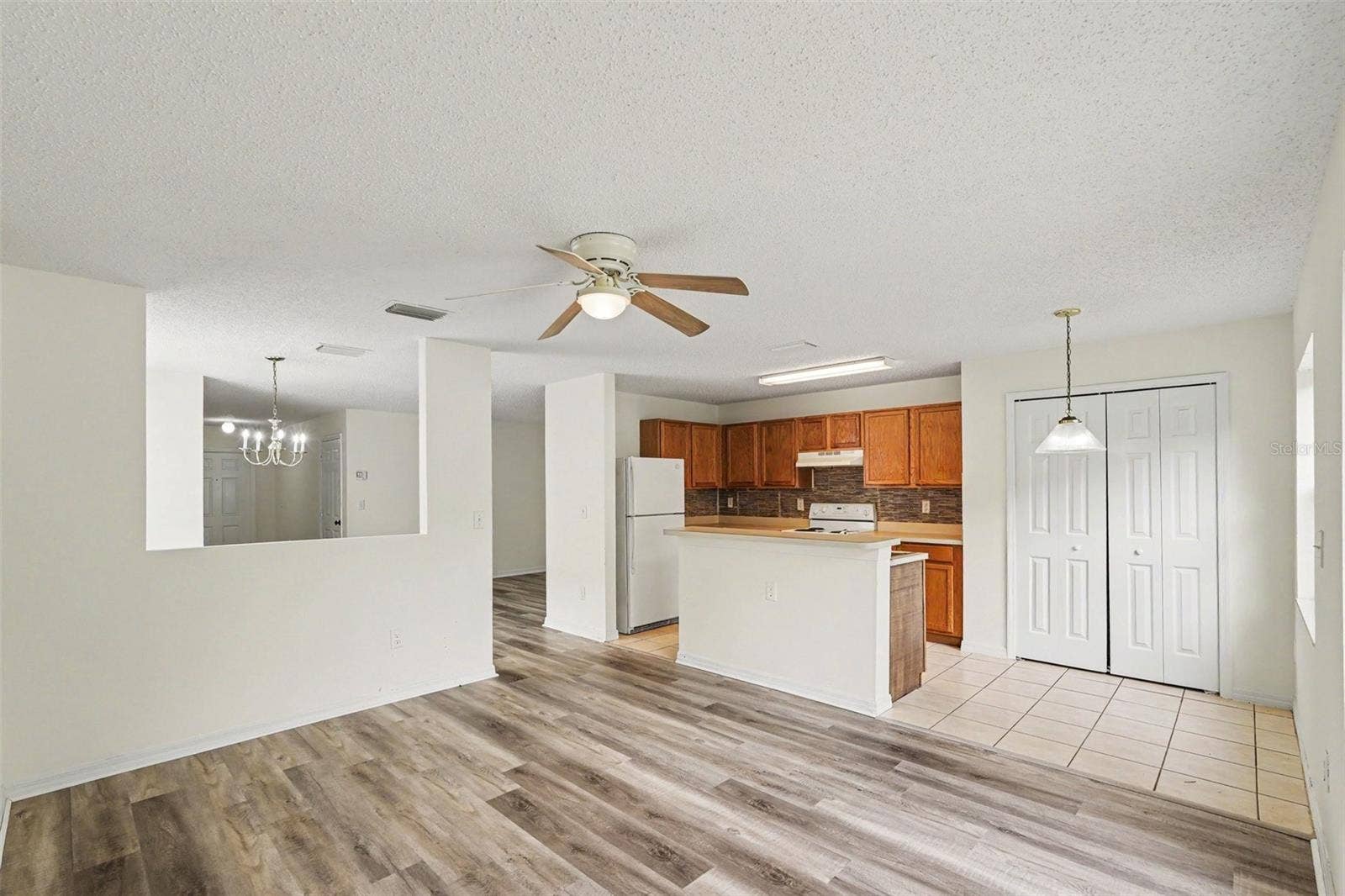 8419 EDGEWATER PLACE BOULEVARD, Tampa, FL 33615