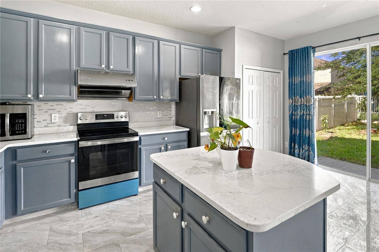 13538 HIDDEN FOREST CIRCLE, Orlando, FL 32828 13538 HIDDEN FOREST CIRCLE, Orlando, FL 32828