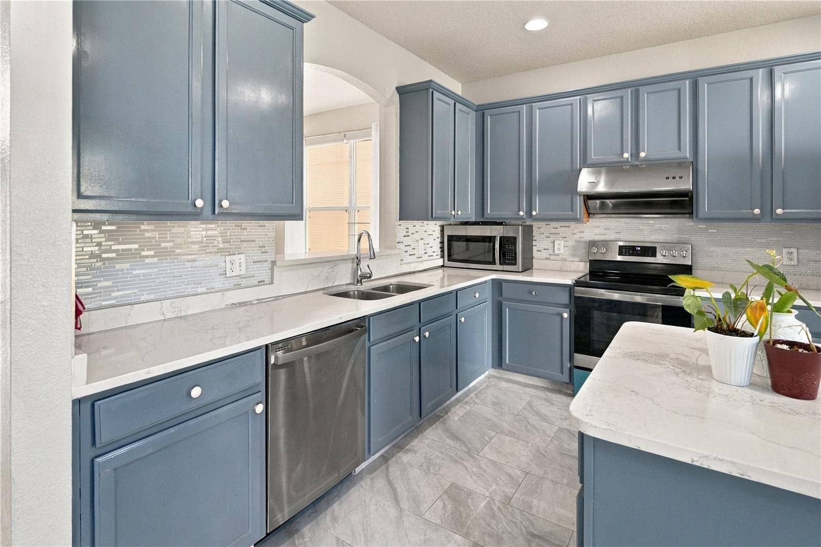 13538 HIDDEN FOREST CIRCLE, Orlando, FL 32828 13538 HIDDEN FOREST CIRCLE, Orlando, FL 32828