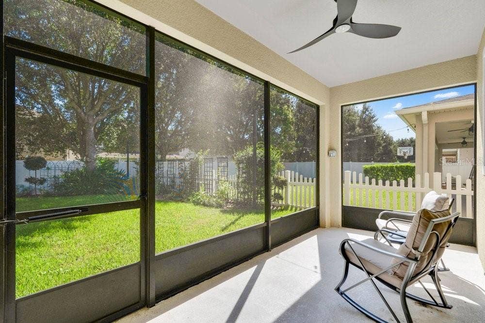 Rear screened-in patio