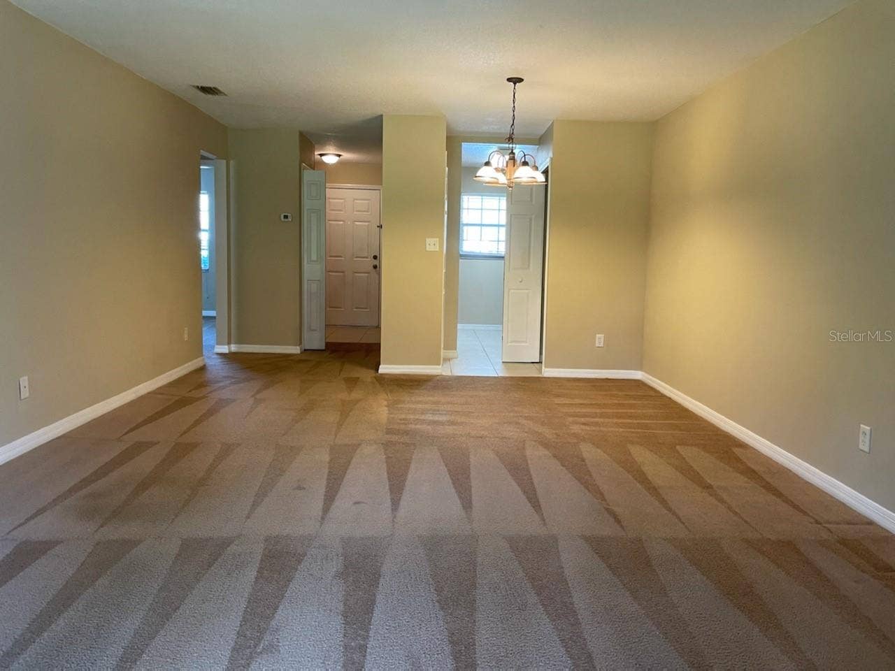 4832 TANGERINE AVENUE, #4832, Winter Park, FL 32792 Living room 2nd POV