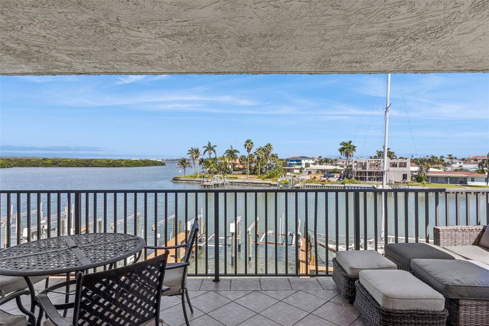 12525 3RD STREET E, #205, Treasure Island, FL 33706 12525 3RD STREET E, #205, Treasure Island, FL 33706