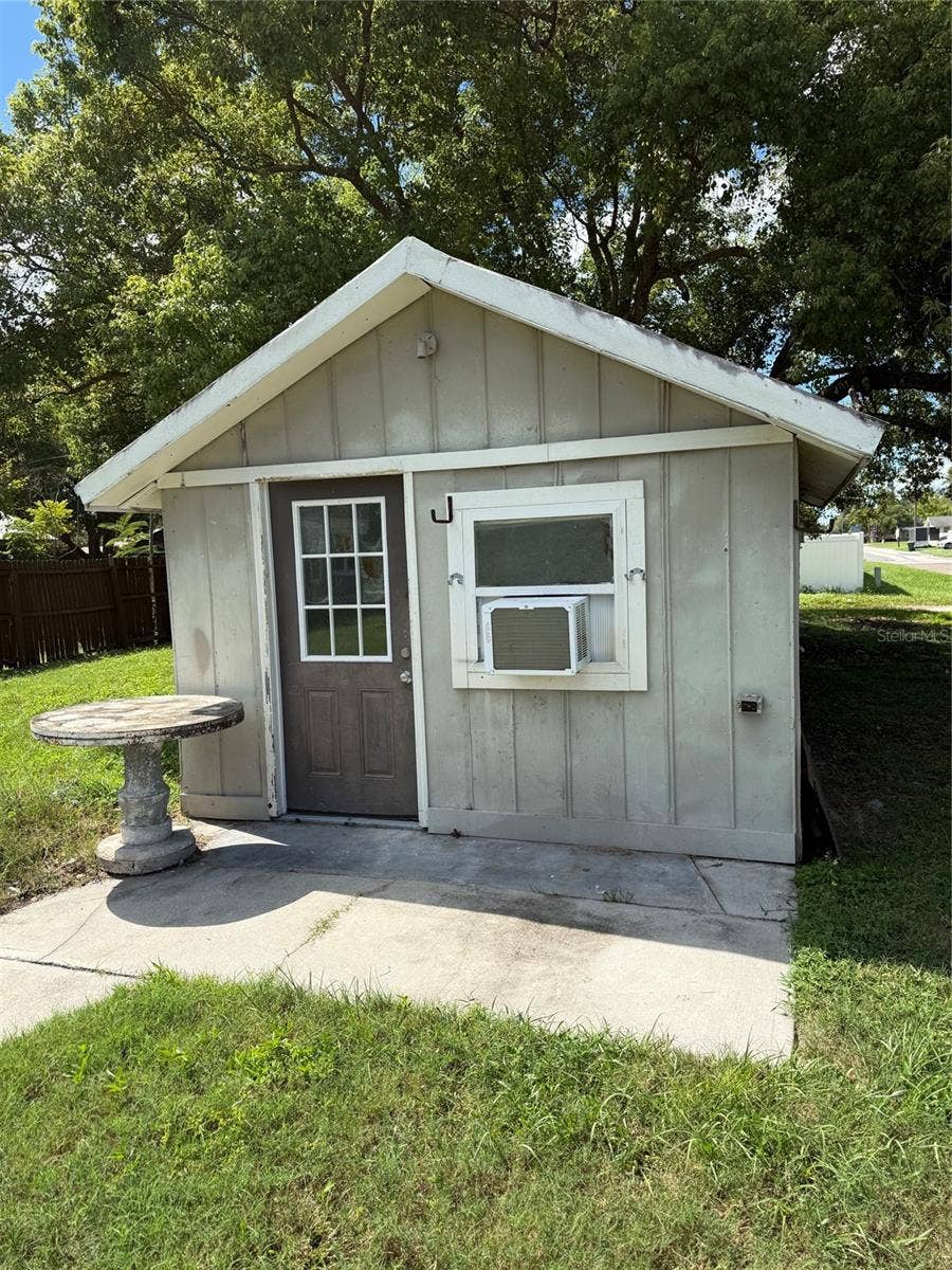 1502 INDIANA AVENUE, St Cloud, FL 34769
