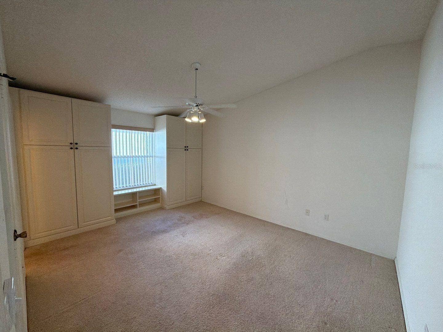 468 HILDALGO DRIVE, The Villages, FL 32159 468 HILDALGO DRIVE, The Villages, FL 32159