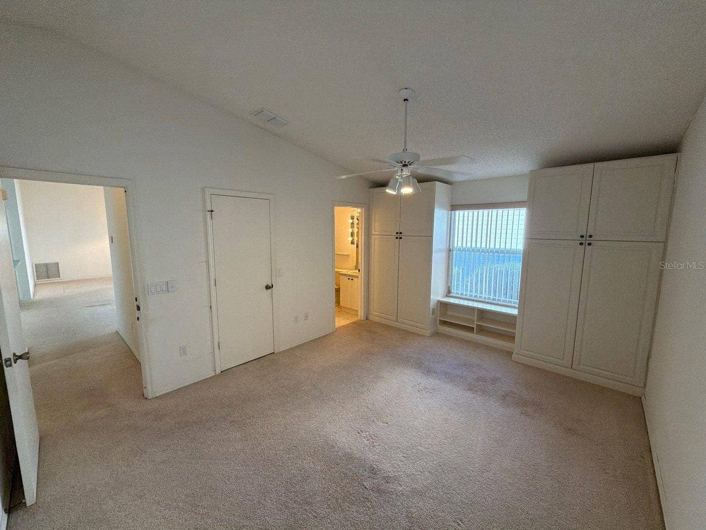 468 HILDALGO DRIVE, The Villages, FL 32159 468 HILDALGO DRIVE, The Villages, FL 32159