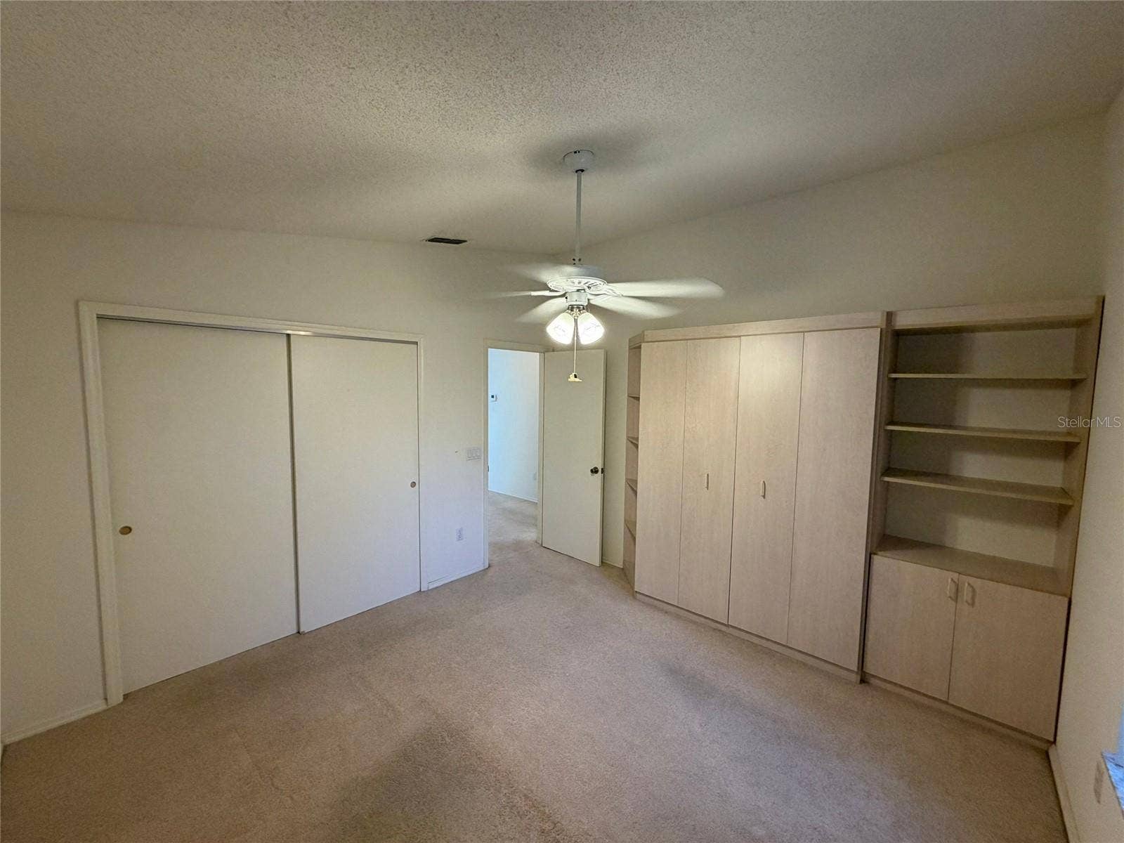 468 HILDALGO DRIVE, The Villages, FL 32159 468 HILDALGO DRIVE, The Villages, FL 32159