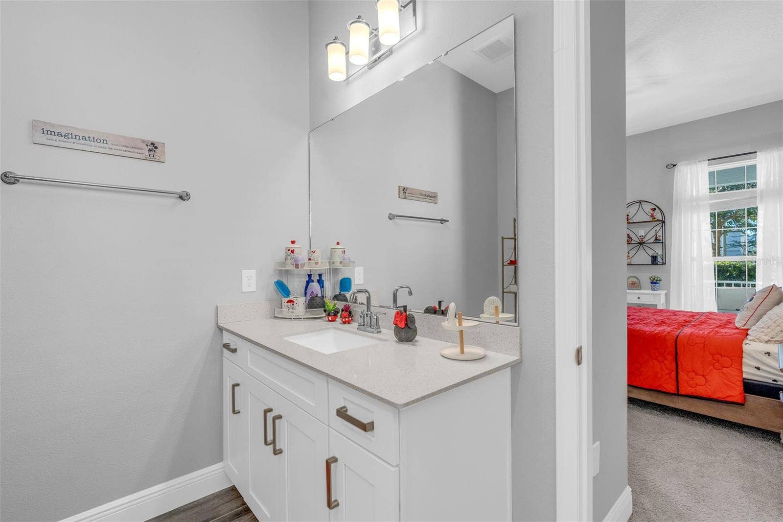 15023 GUAVA BAY DRIVE, Winter Garden, FL 34787 15023 GUAVA BAY DRIVE, Winter Garden, FL 34787
