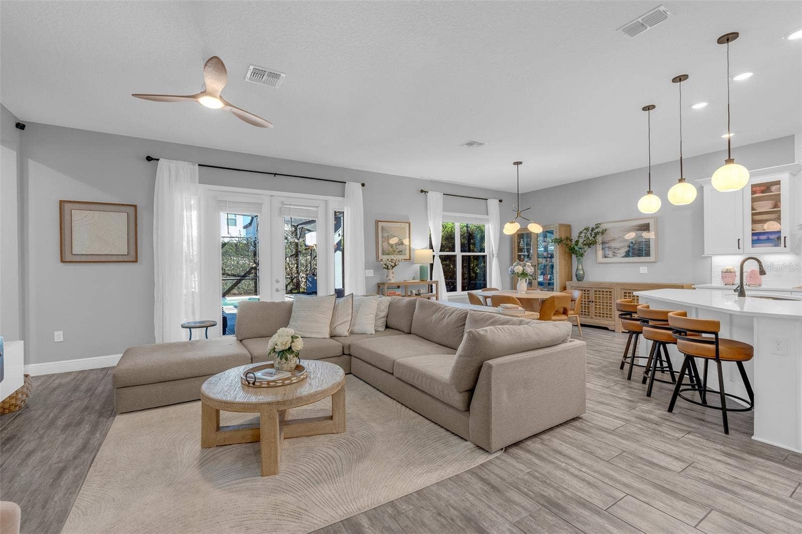 15023 GUAVA BAY DRIVE, Winter Garden, FL 34787 15023 GUAVA BAY DRIVE, Winter Garden, FL 34787