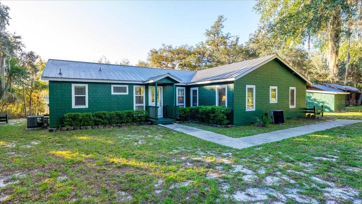 22649 NE 105TH AVENUE ROAD, Fort Mc Coy, FL 32134