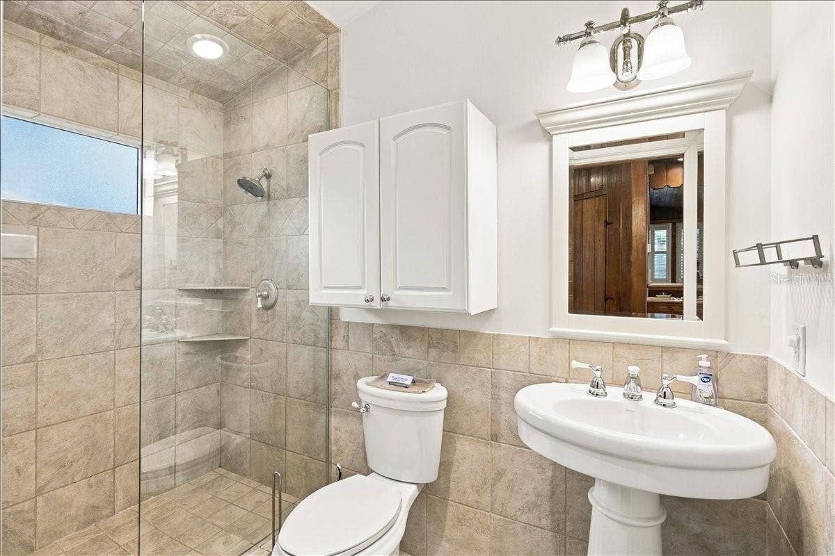 22649 NE 105TH AVENUE ROAD, Fort Mc Coy, FL 32134