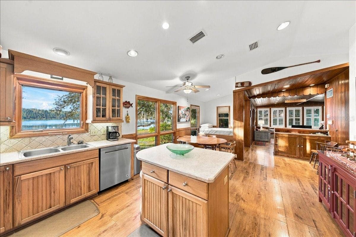 22649 NE 105TH AVENUE ROAD, Fort Mc Coy, FL 32134