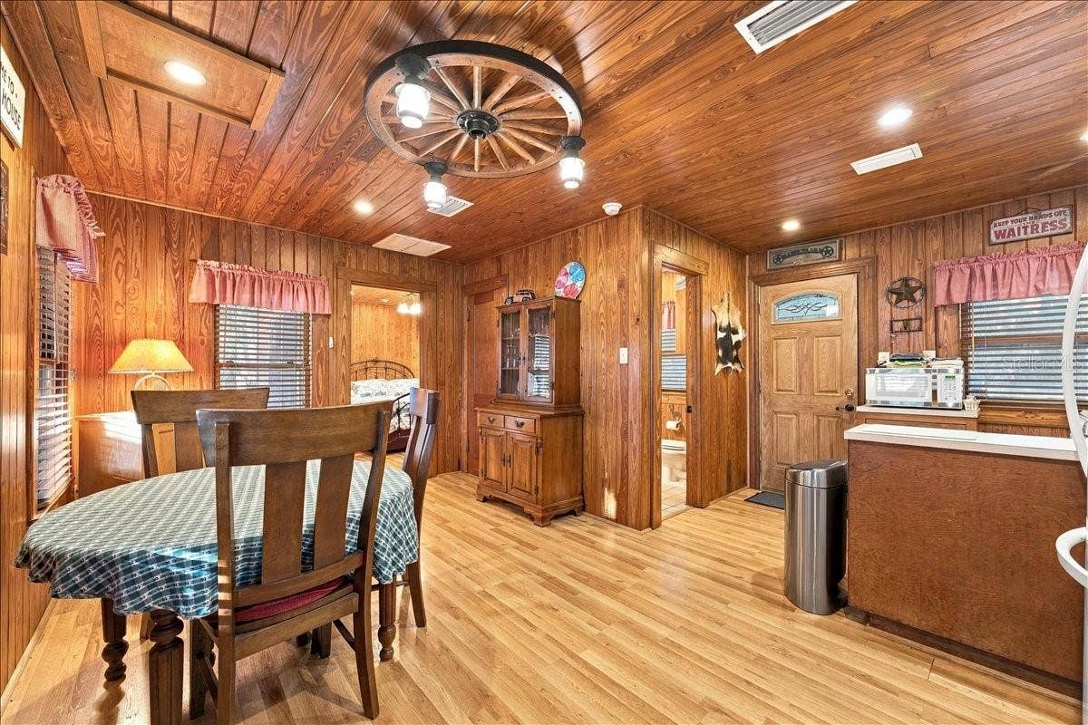 22645 NE 105TH AVENUE ROAD, Fort Mc Coy, FL 32134
