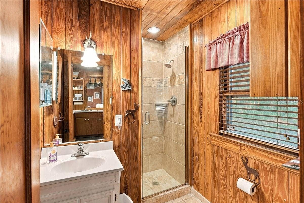 22645 NE 105TH AVENUE ROAD, Fort Mc Coy, FL 32134