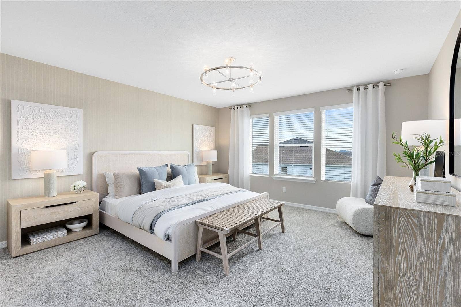 Actual home photo. Colors, finishes, textures and options may appear differently in person due to variations in monitors and viewing devices.