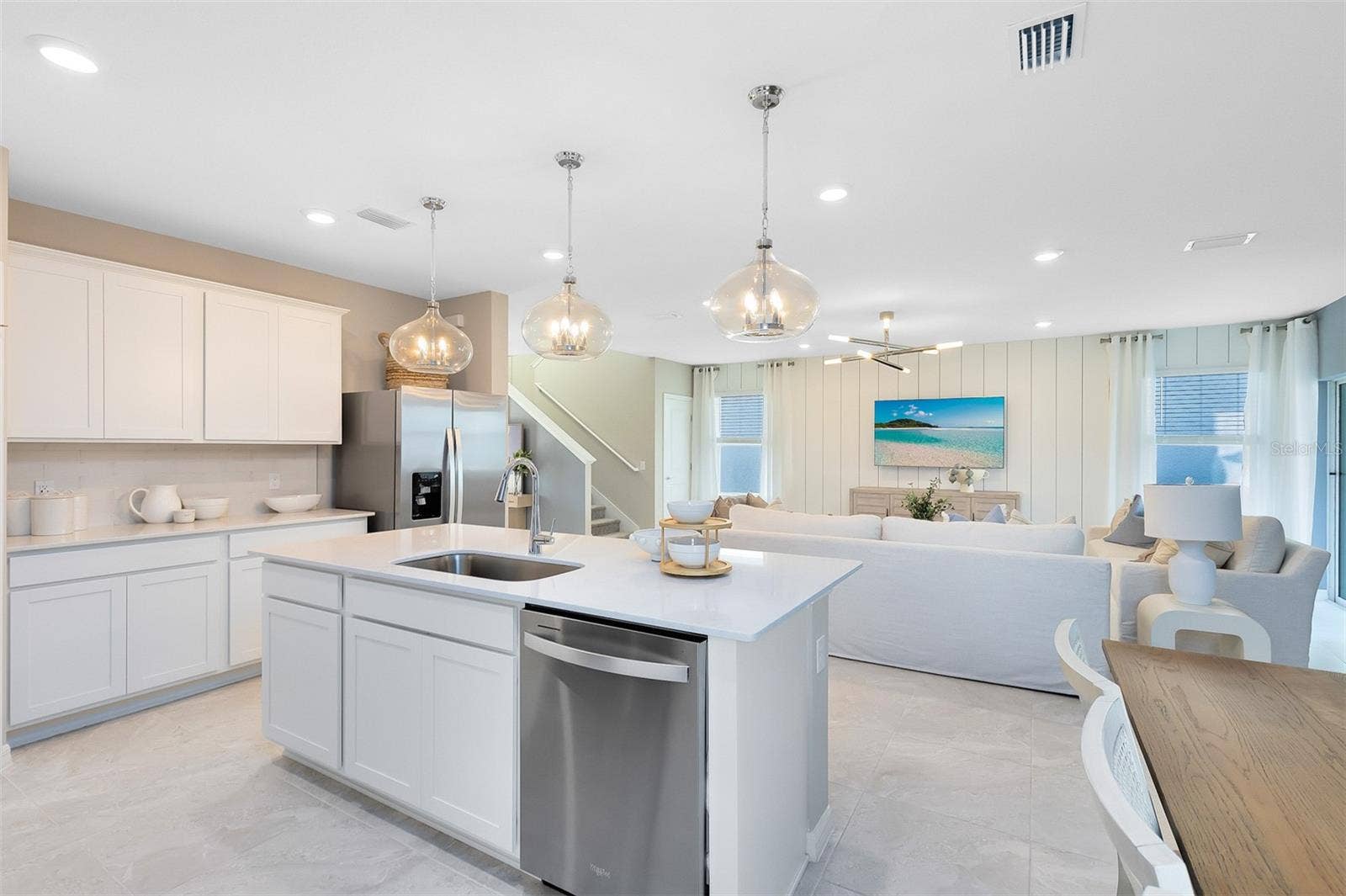 Actual home photo. Colors, finishes, textures and options may appear differently in person due to variations in monitors and viewing devices.