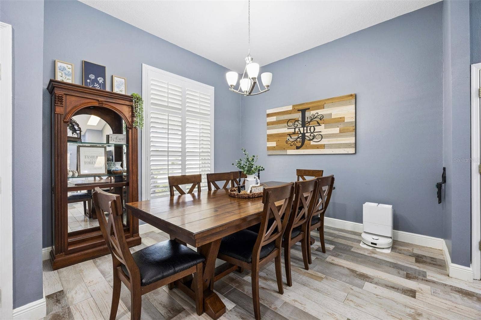 1505 Grassy Ridge Ln - dining room