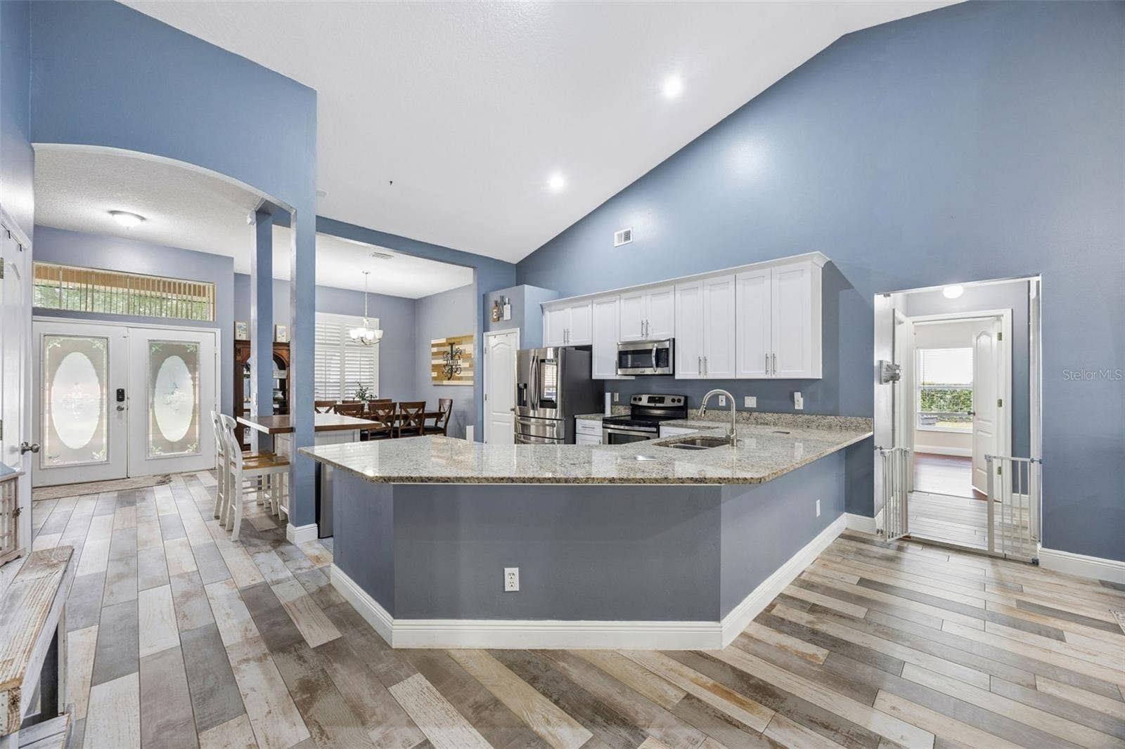 1505 Grassy Ridge Ln Kitchen