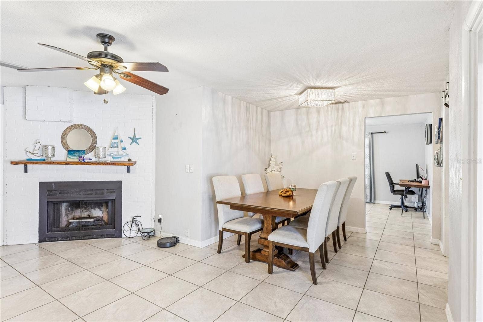 33 DRESDEN CIRCLE, Ormond Beach, FL 32174 33 DRESDEN CIRCLE, Ormond Beach, FL 32174