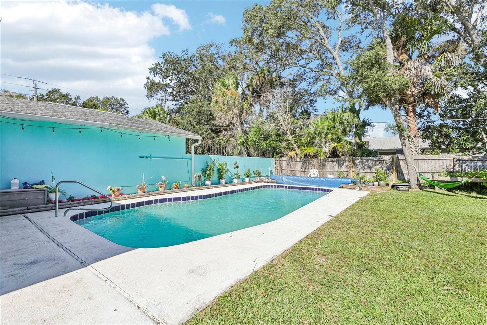 33 DRESDEN CIRCLE, Ormond Beach, FL 32174 33 DRESDEN CIRCLE, Ormond Beach, FL 32174
