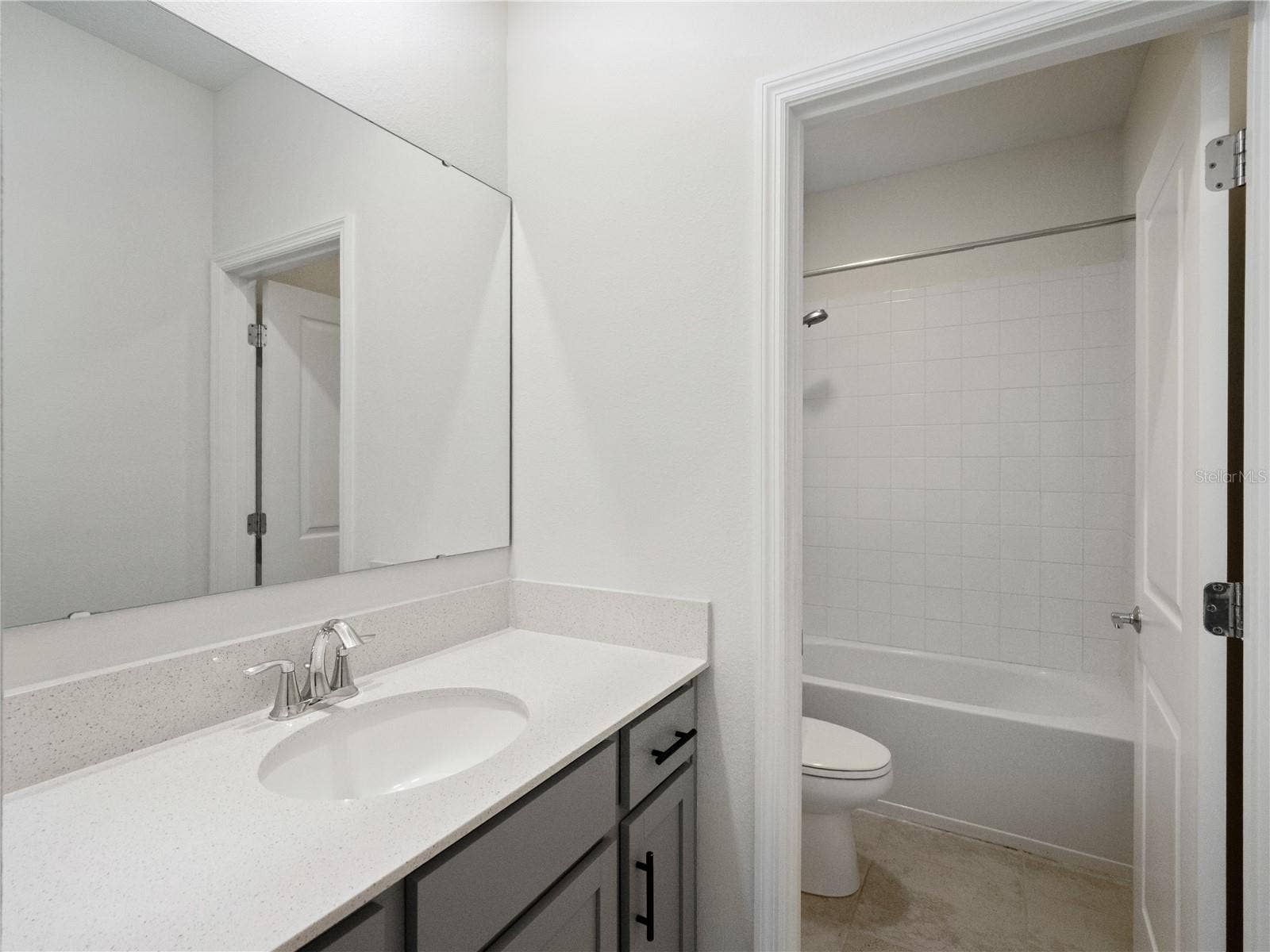 1852 ANCESTRY TRAIL, Kissimmee, FL 34746 Bathroom