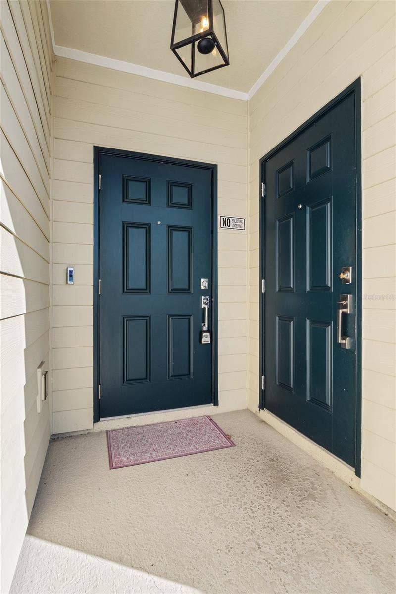 1852 ANCESTRY TRAIL, Kissimmee, FL 34746 Private Entrances Main Home & In-Law Suite