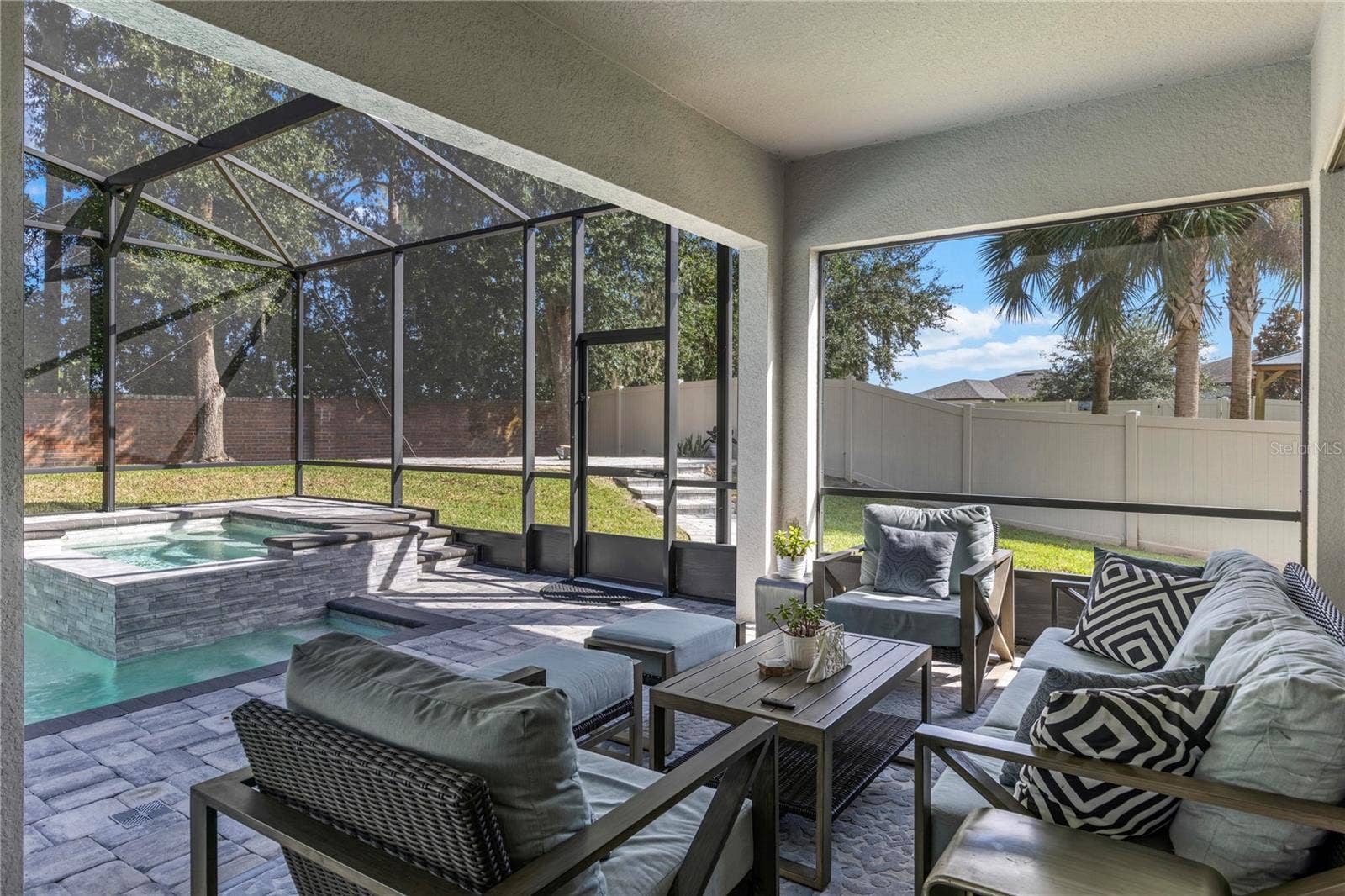 355 PAUL POINT, Lake Mary, FL 32746