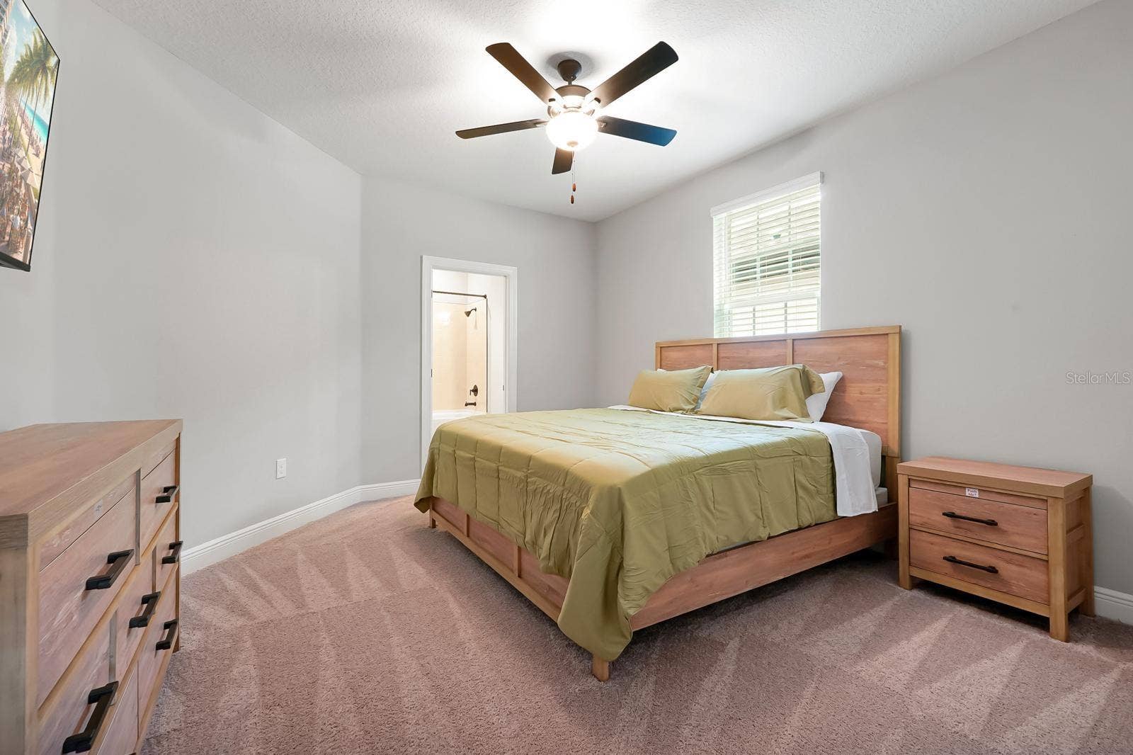 7692 SOMERSWORTH DRIVE, Kissimmee, FL 34747 7692 SOMERSWORTH DRIVE, Kissimmee, FL 34747