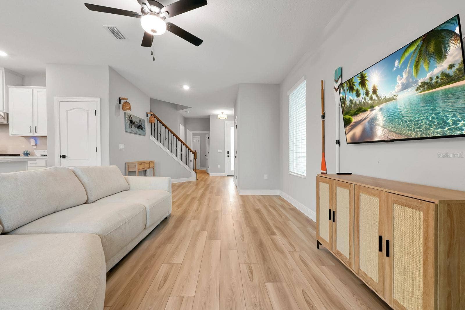 7692 SOMERSWORTH DRIVE, Kissimmee, FL 34747 7692 SOMERSWORTH DRIVE, Kissimmee, FL 34747